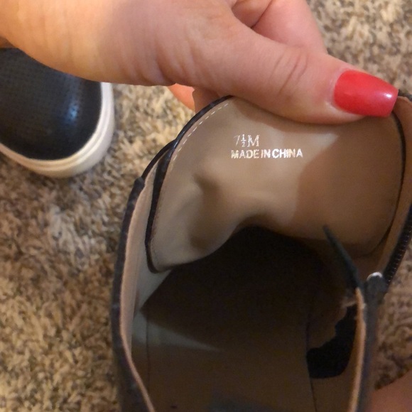 Leather shoes - Picture 4 of 4